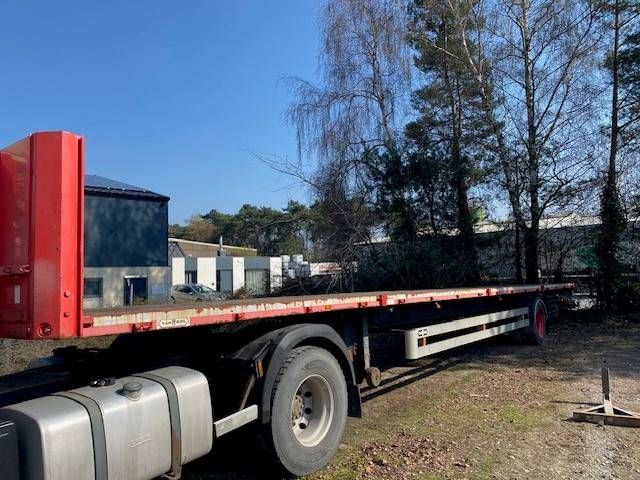 Vanhool offener Pritschenwagen