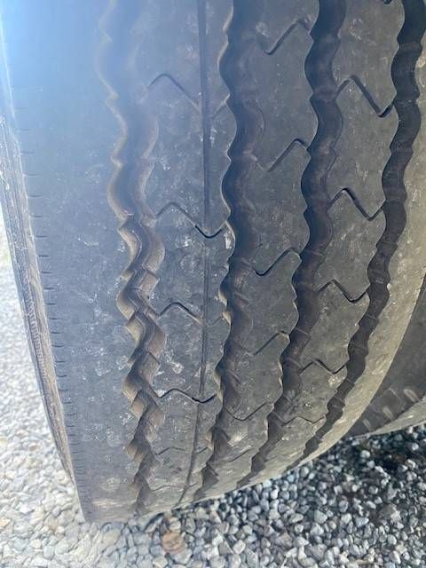 Vanhool offener Pritschenwagen