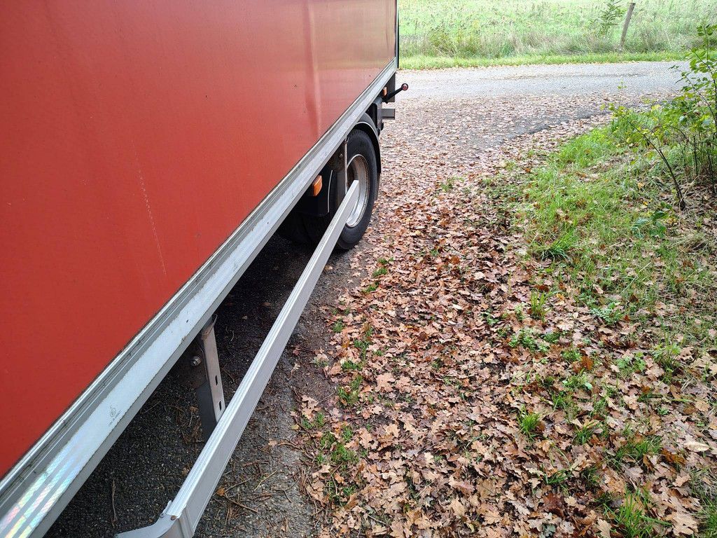 Geschlossener Sattelauflieger Van Veen Heas 2010