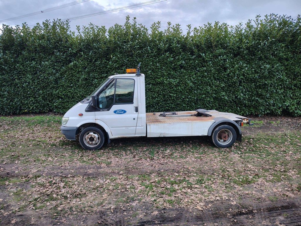 BE Tractor Ford Transit 350M DL CC 2.4 Diesel 138PK 2005