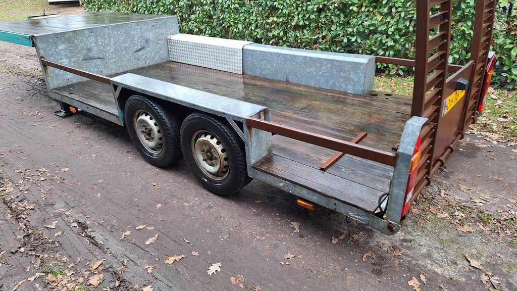 Semi-Low Loader Veldhuizen P33-4 2004