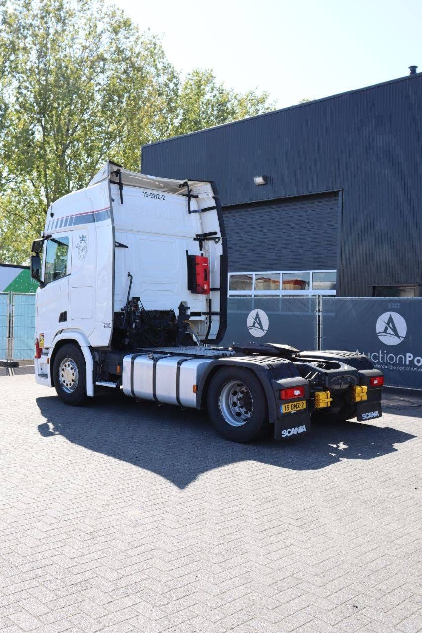 Fahrgestell mit Fahrerhaus Scania R410 Diesel 411PK 2019