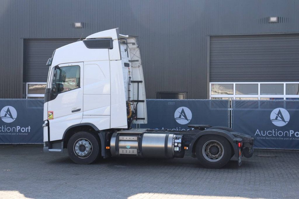 Fahrgestell mit Fahrerhaus Volvo FH 460 LNG Diesel+CNG 345kW 2019