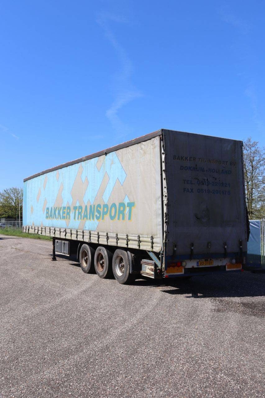 Planenauflieger, Boden FLO-12-27S, Baujahr 1993