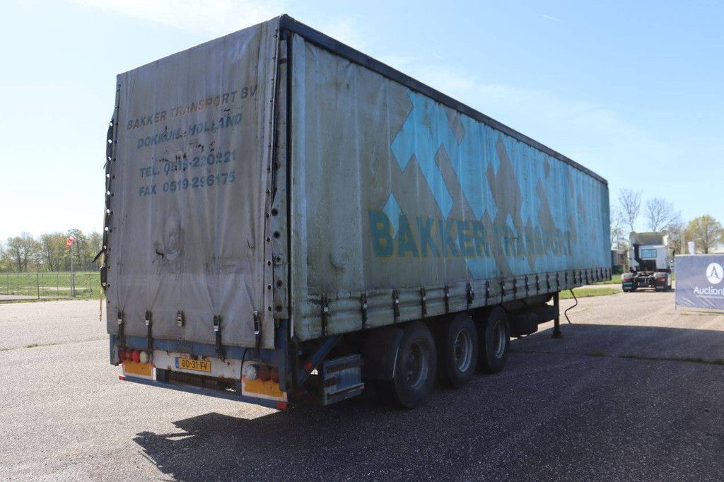 Planenauflieger, Boden FLO-12-27S, Baujahr 1993