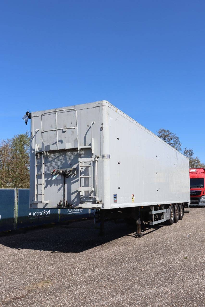 Geschlossener Sattelauflieger Knapen Trailers K100 2013