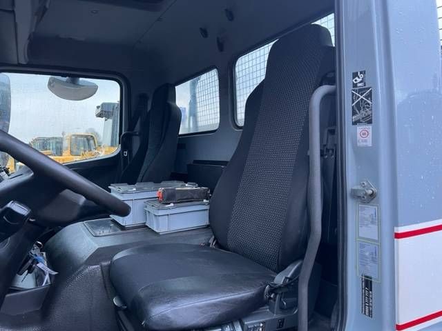 Mercedes-Benz 1327 Diesel Truck 2016 with Gantry Alarm