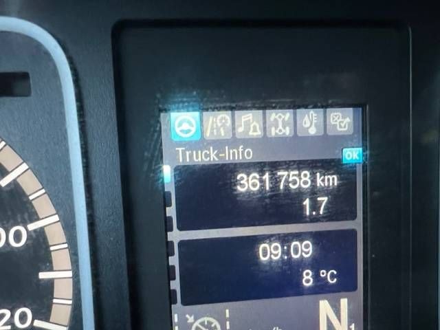 Mercedes-Benz 1327 Diesel Truck 2016 with Gantry Alarm