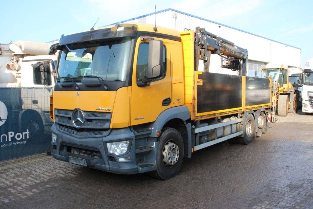 Kranwagen Mercedes-Benz Antos 2540 Diesel 2014