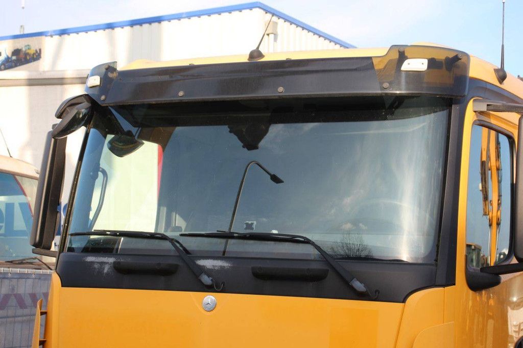 Kranwagen Mercedes-Benz Antos 2540 Diesel 2014