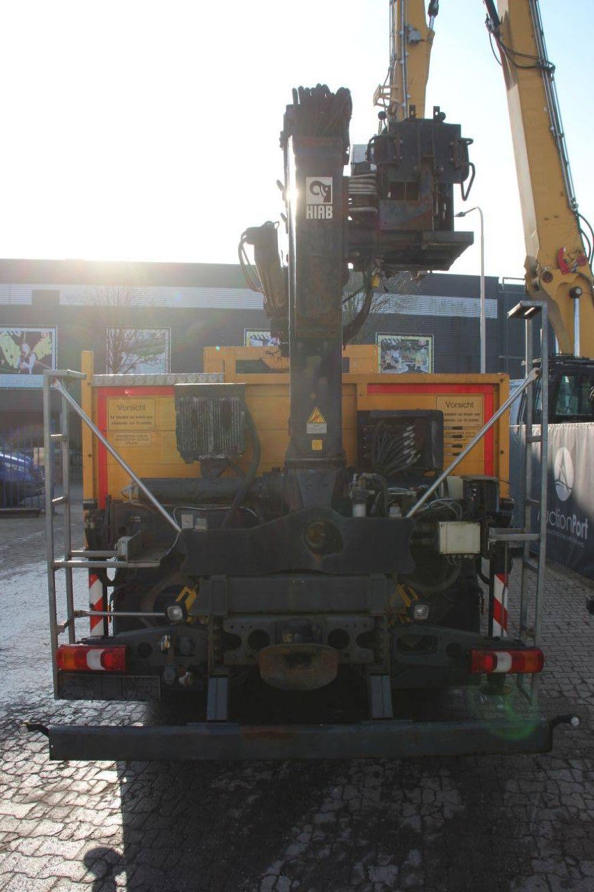 Crane truck Mercedes-Benz Antos 2540 Diesel 2014