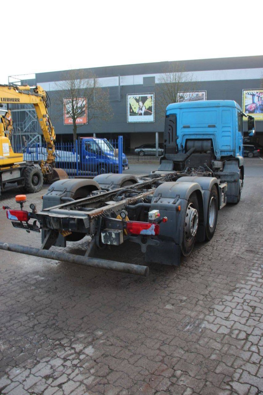 Fahrgestell mit Fahrerhaus MAN TGS 26.320 Diesel 2014