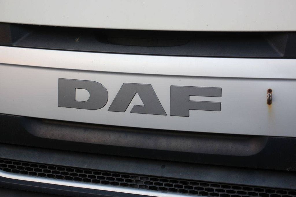 Container-Lkw DAF XF Diesel 2017