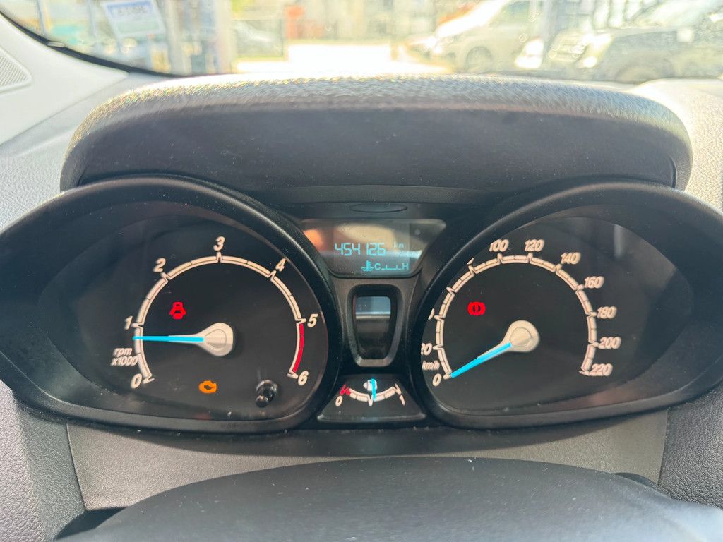 Ford Transit Courier **EURO 5-BELGIAN ORIGINE-AIRCO**