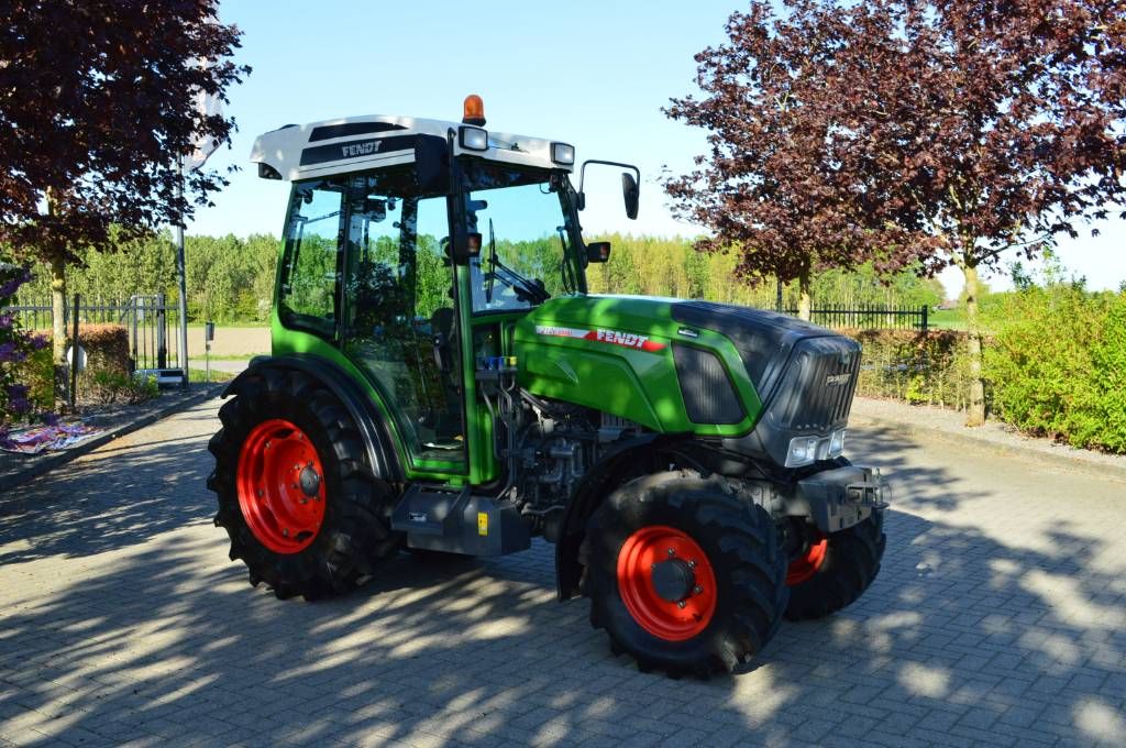 Fendt 210 VA Vario S3 Smalspoor/Fruitteelttractor