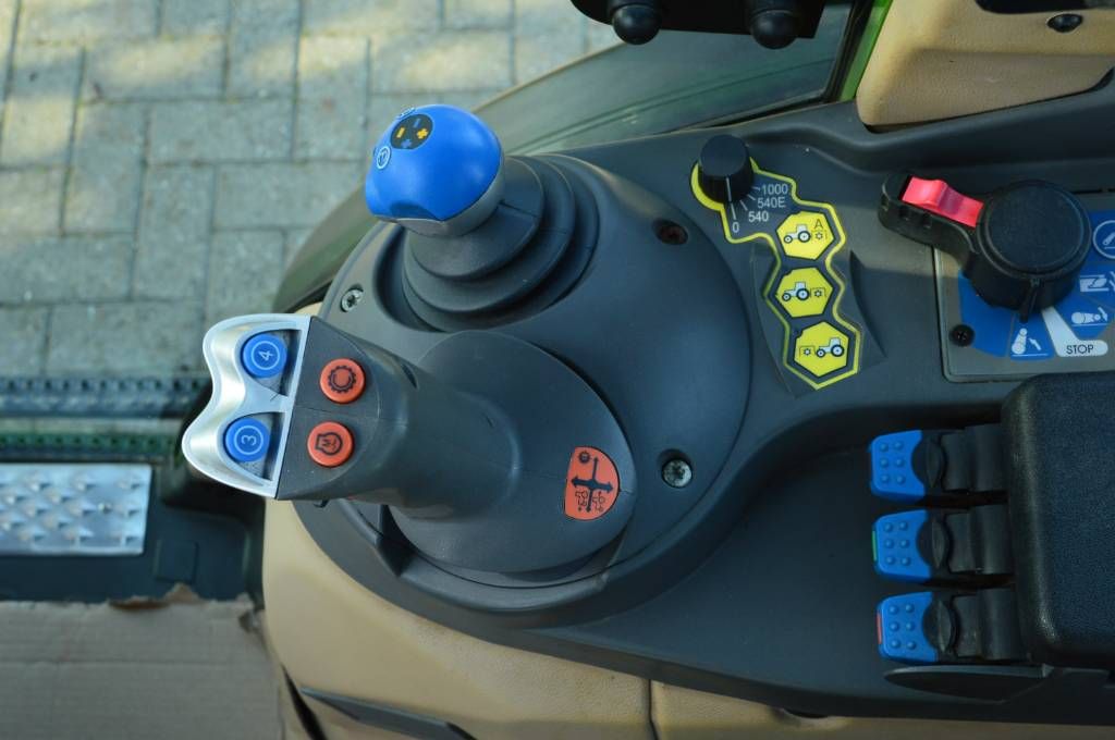 Fendt 210 VA Vario S3 Smalspoor/Fruitteelttractor