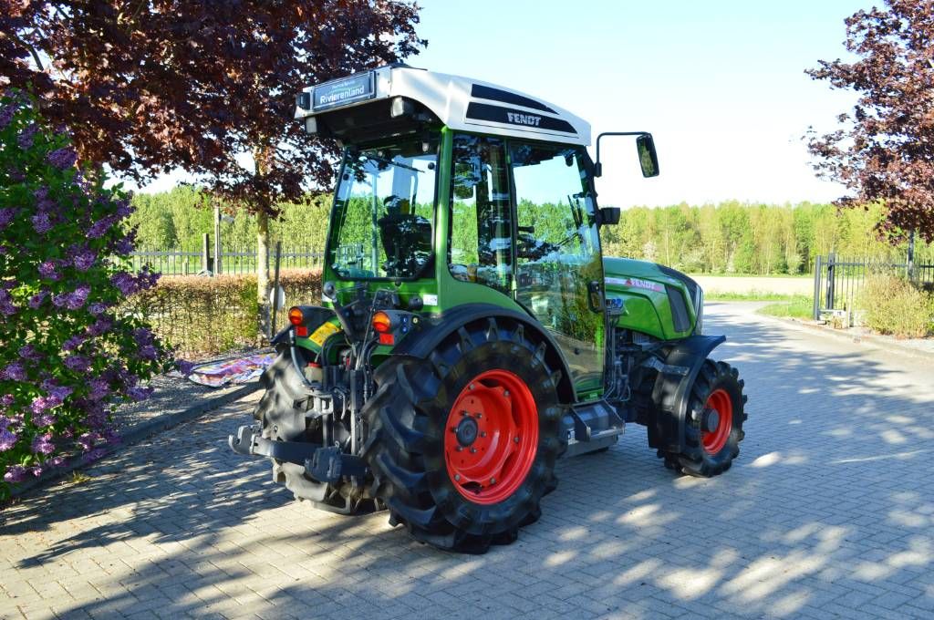 Fendt 210 VA Vario S3 Smalspoor/Fruitteelttractor