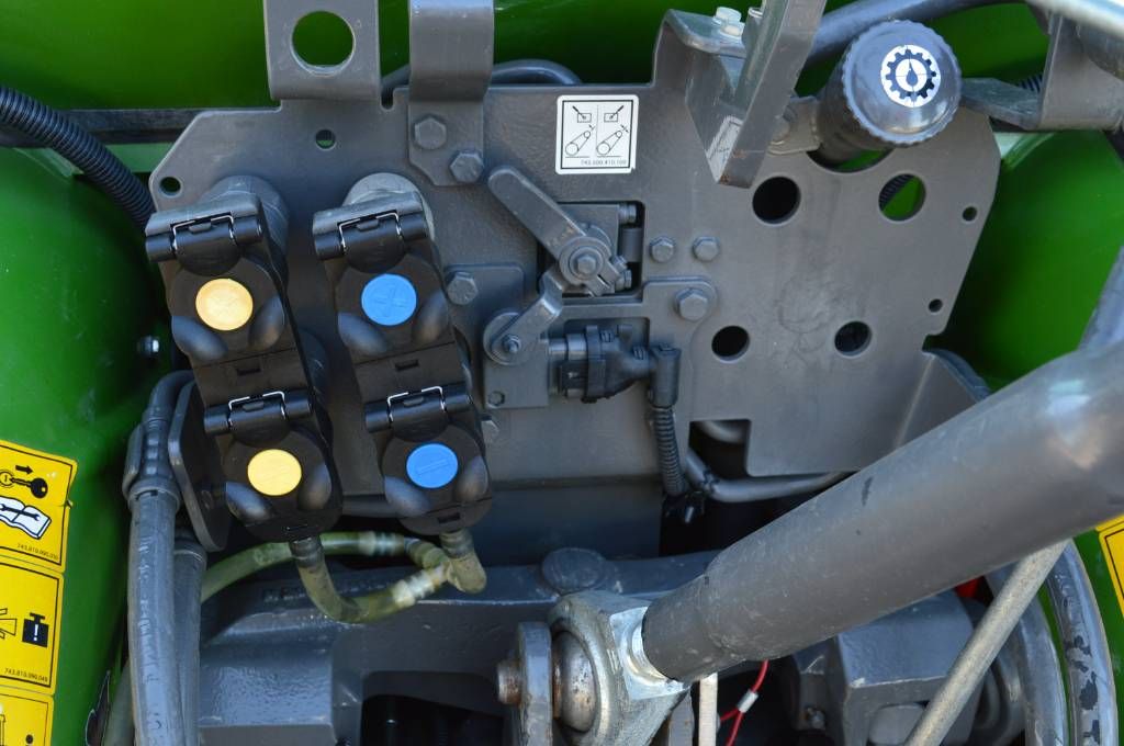 Fendt 210 VA Vario S3 Smalspoor/Fruitteelttractor
