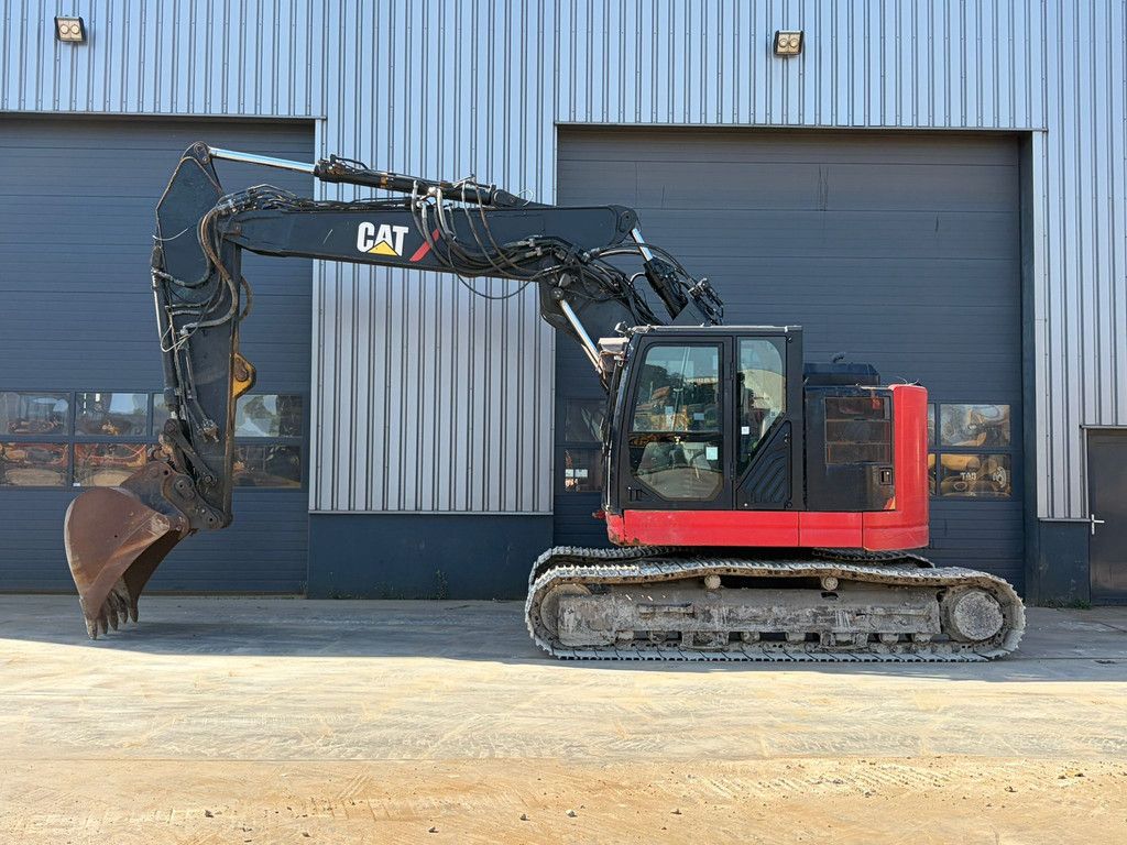 Caterpillar 325FLCR