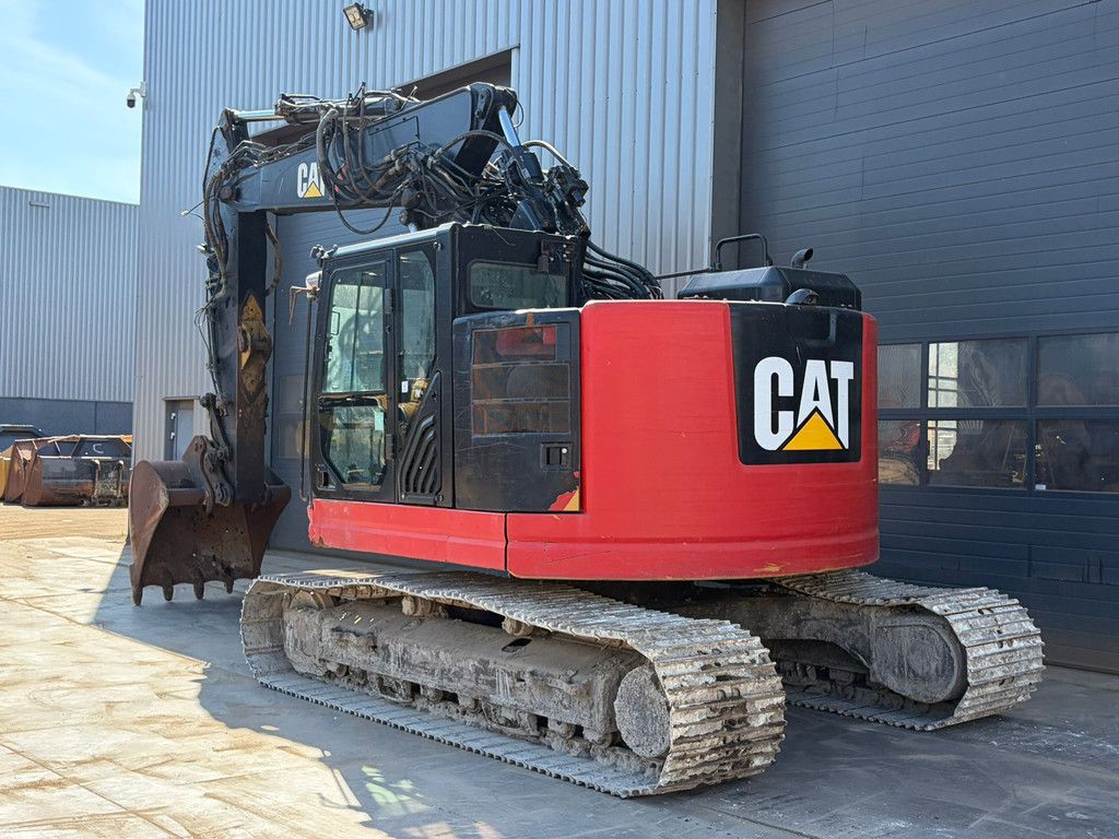 Caterpillar 325FLCR