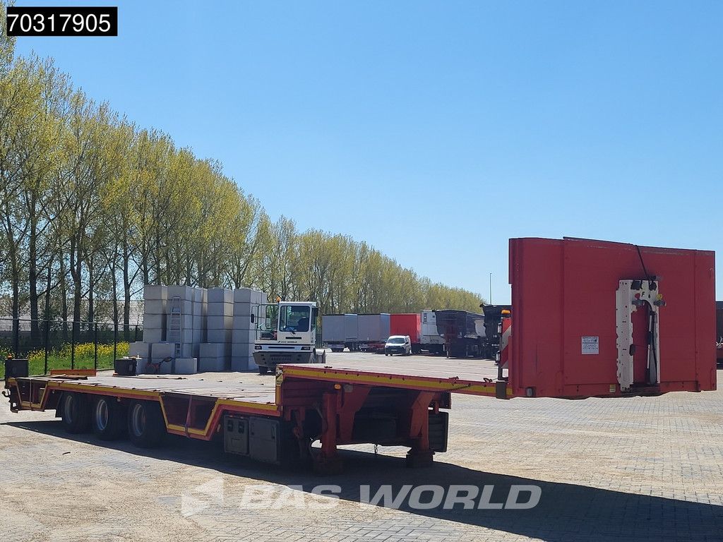 Fliegl SDS 390 3x2 2x Steering Axle 1x Lift Axle