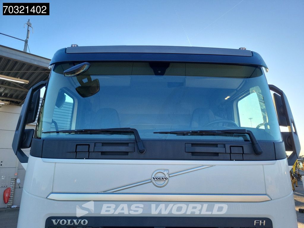 Volvo FH 460 4X2 LNG! ADR ACC