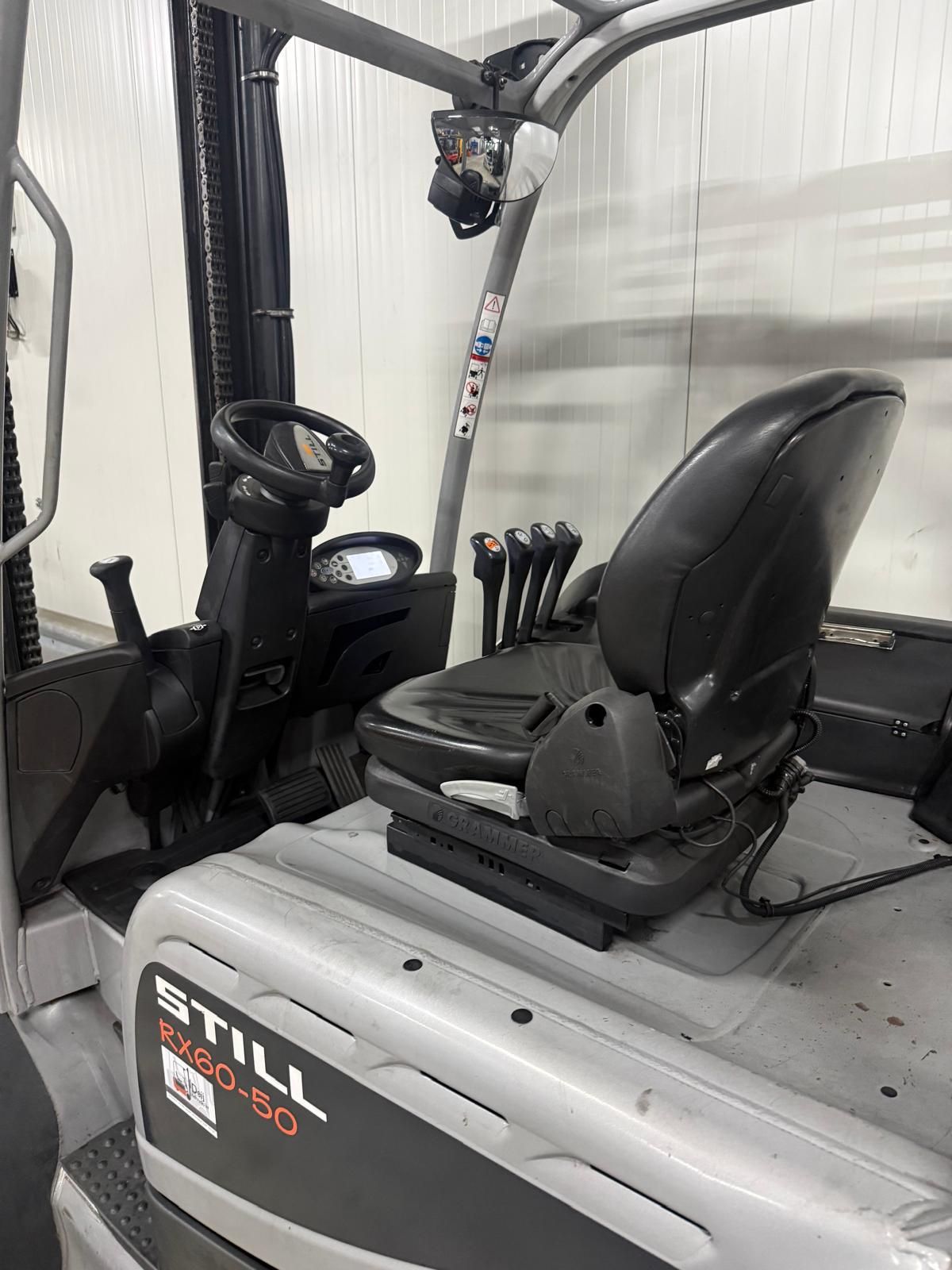 Heftruck Still RX 60-50 2019 HV 5000KG Vorkenversteller.