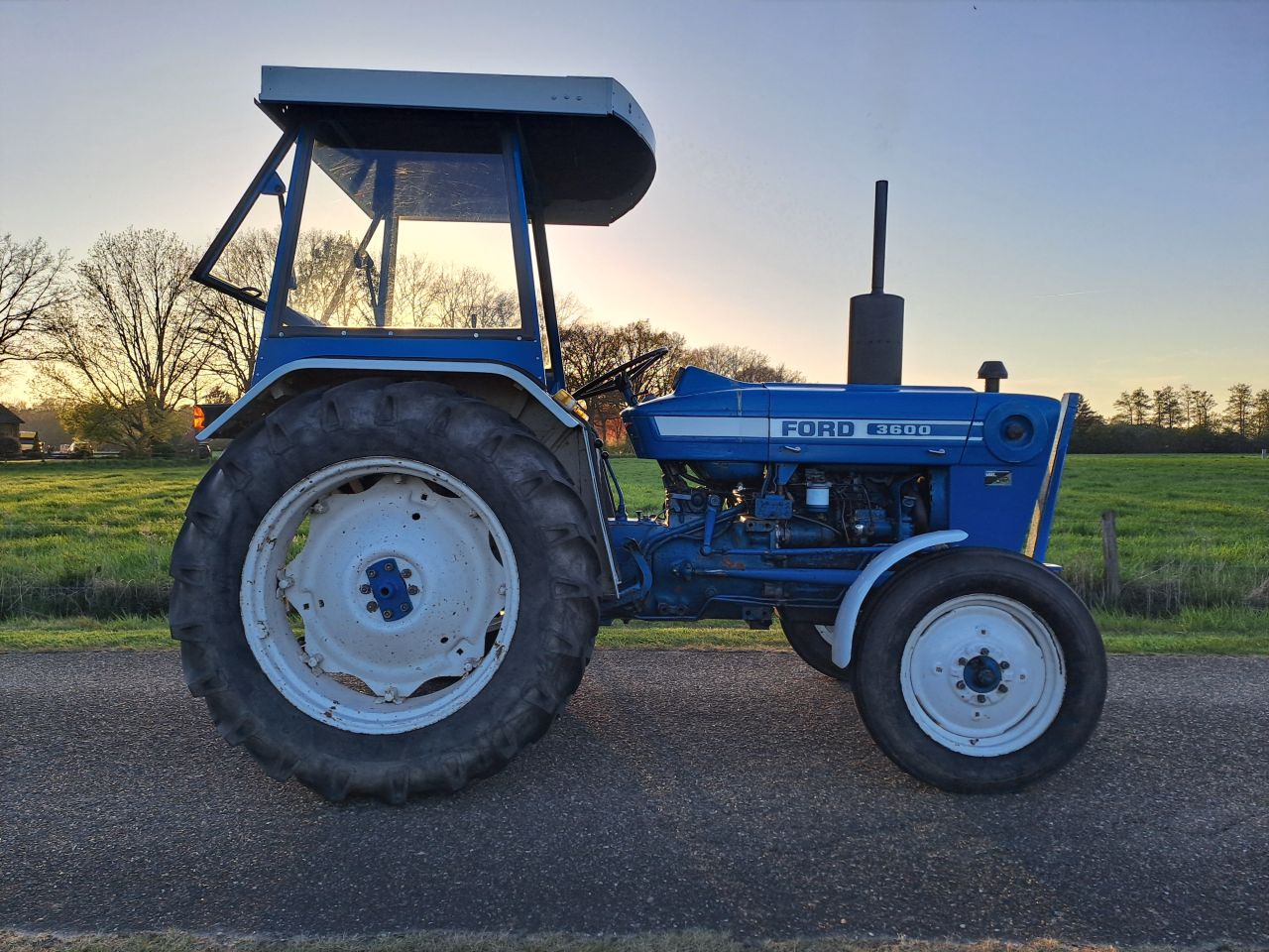Ford 3600 | NL Kenteken | Inruil & transport mogelijk