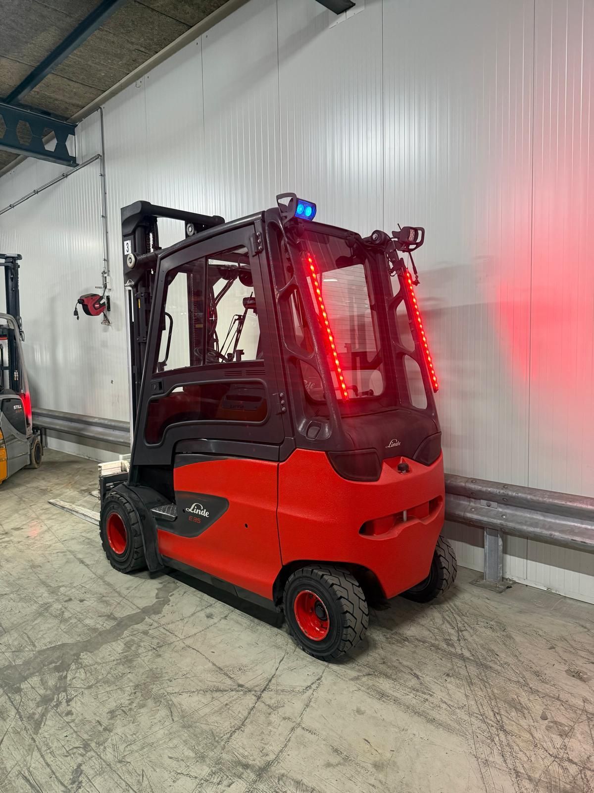 Heftruck linde E35HL 2018 3500 kg vorkenversteller en Side shift