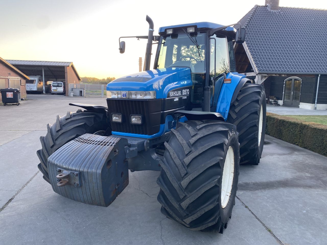 Nette New Holland Ford 8970 powershift