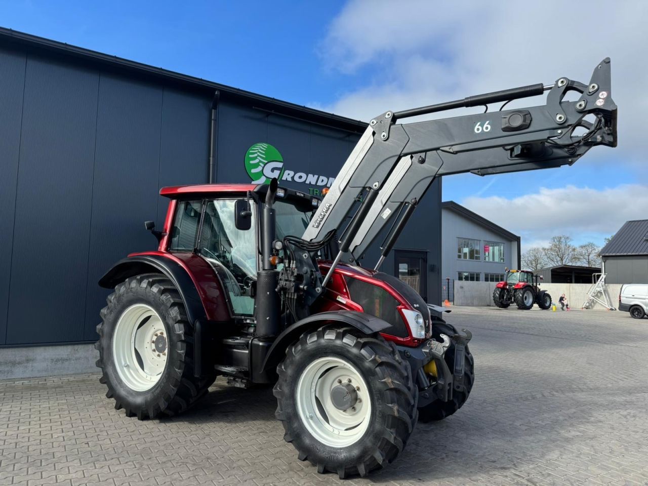 Valtra N143 Versu