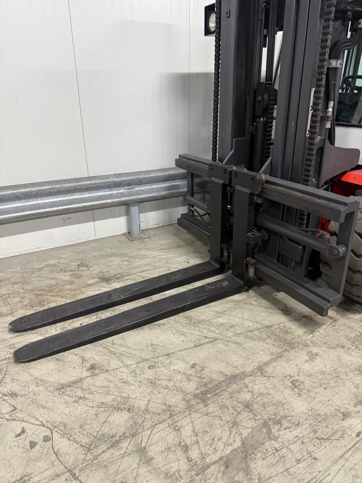 Heftruck Kalmar DC6-600 diesel triplo 4 Mtr vv ss container uitv