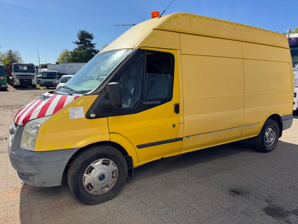 Ford Transit **LOW MILEAGE-BELGIAN ORIGINE**