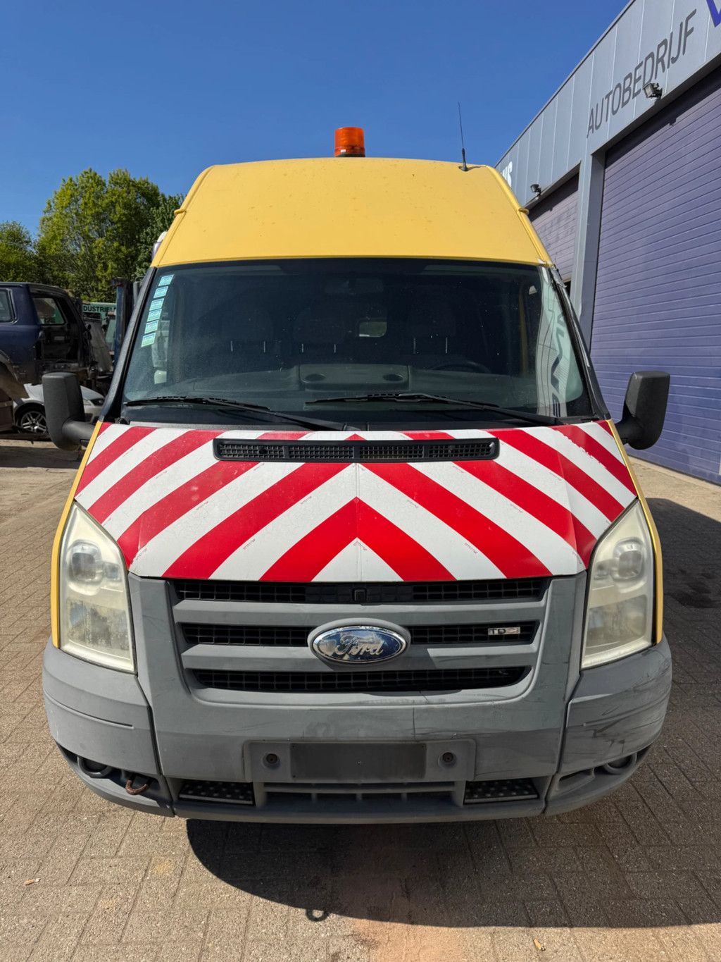 Ford Transit **LOW MILEAGE-BELGIAN ORIGINE**