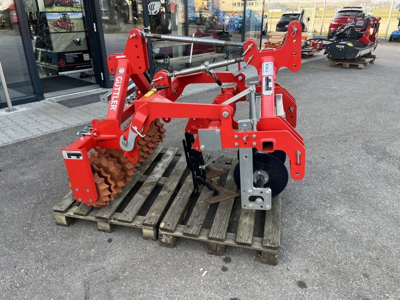 Güttler GreenManager 12 -Walzen-Striegel-