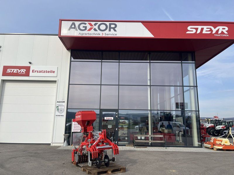 Güttler GreenManager 12 -Walzen-Striegel-