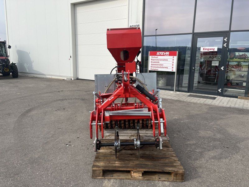 Güttler GreenManager 12 -Walzen-Striegel-