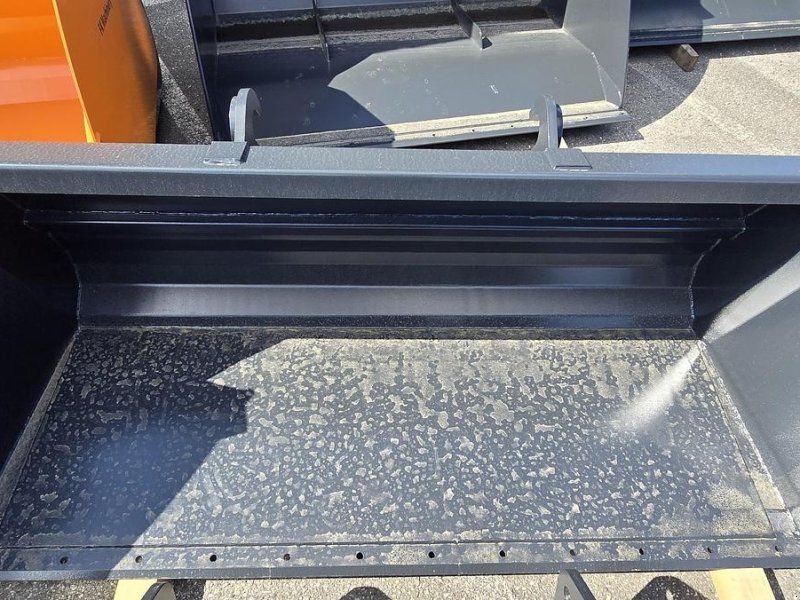 Big Dutchman SUN Schwergutschel 240 cm mit Case nahme