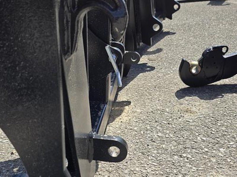 Big Dutchman Adapter Euro auf Dreipunkt