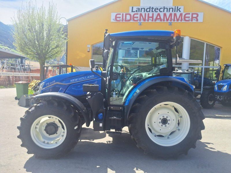 New Holland T5.90S Synchro Shuttle