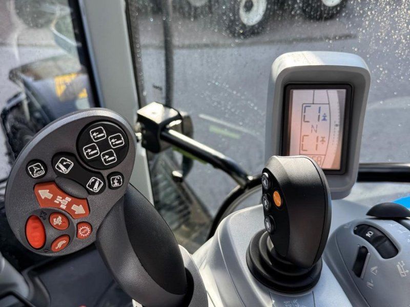 New Holland T6.145 Stage V