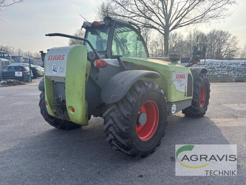 Claas SCORPION 7040