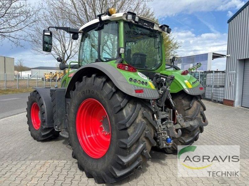 Fendt 724 VARIO S4 Profi mit Vorbereitung John Deere-Lenksystem