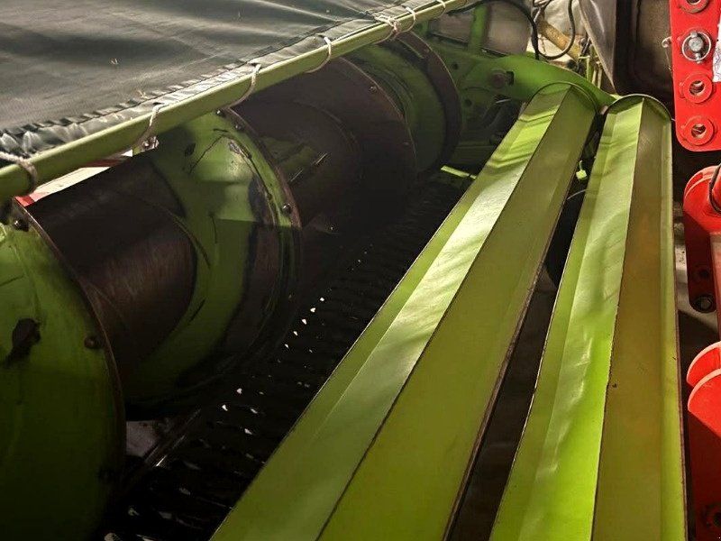 Claas Pick Up 300 HD Profi 493 498