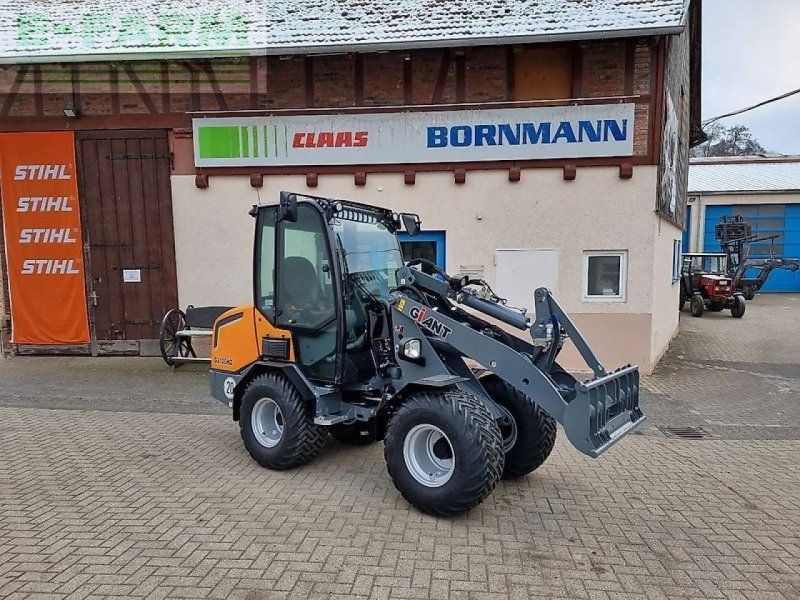 Giant g 2700 hd mit kabine und euro aufnahme auch zur miete!