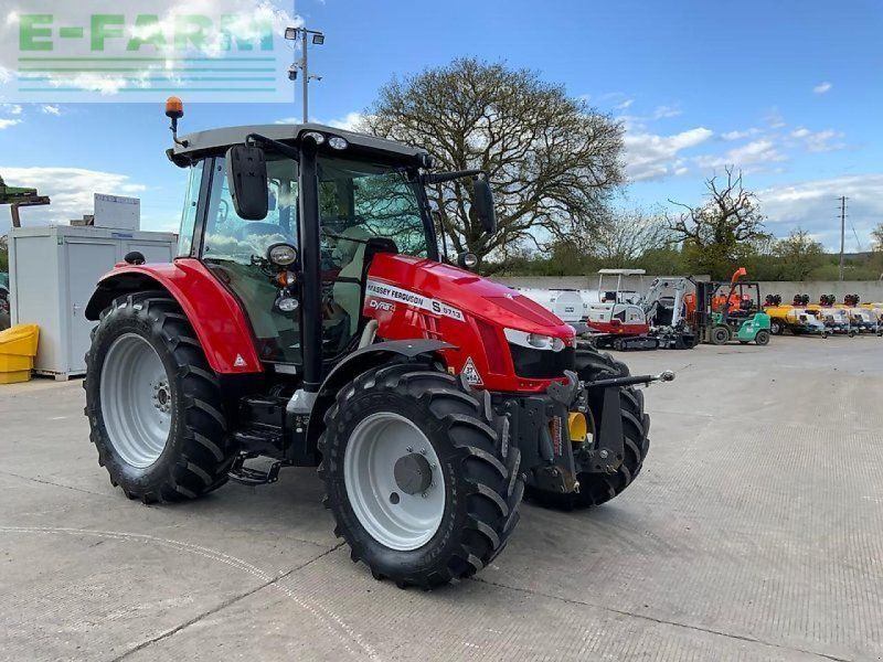 Massey Ferguson 5713s dyna4  (st26492)