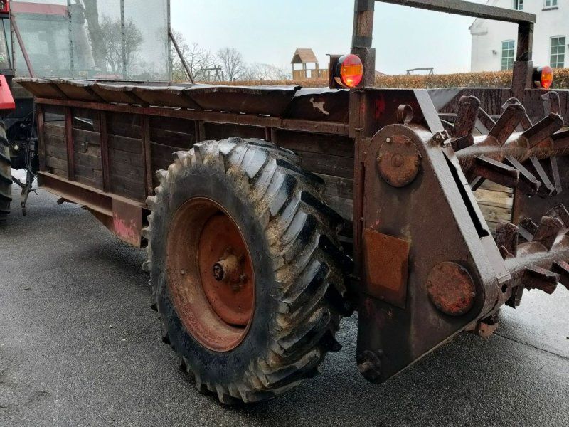 Staldgødningsspreder BUD MODTAGES