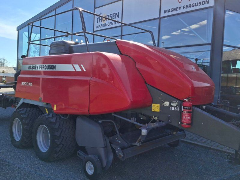 Massey Ferguson 2270 XD Bigballe 120X90