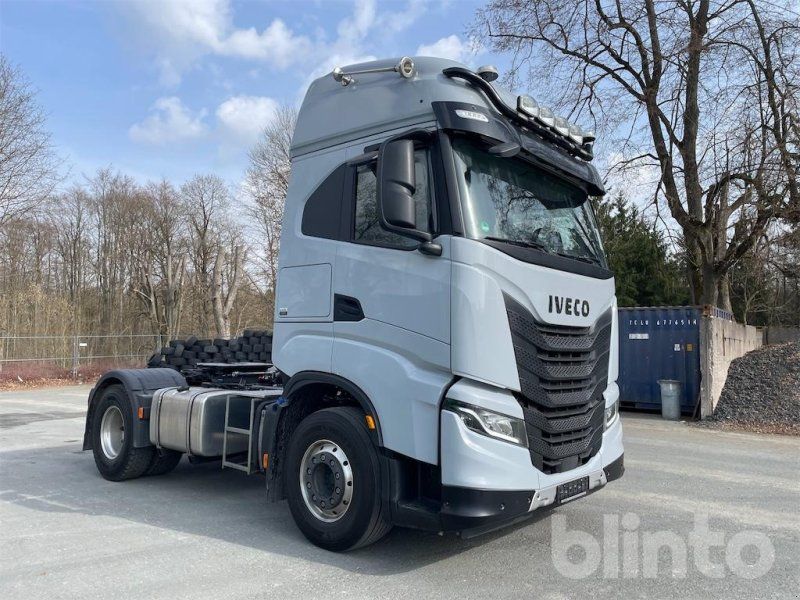 Iveco X-Way 490 4x2