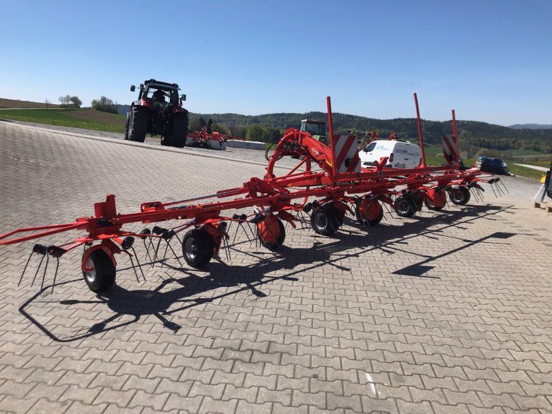 Kuhn GF 8702